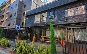 Hotel Lares 70 Laureles
